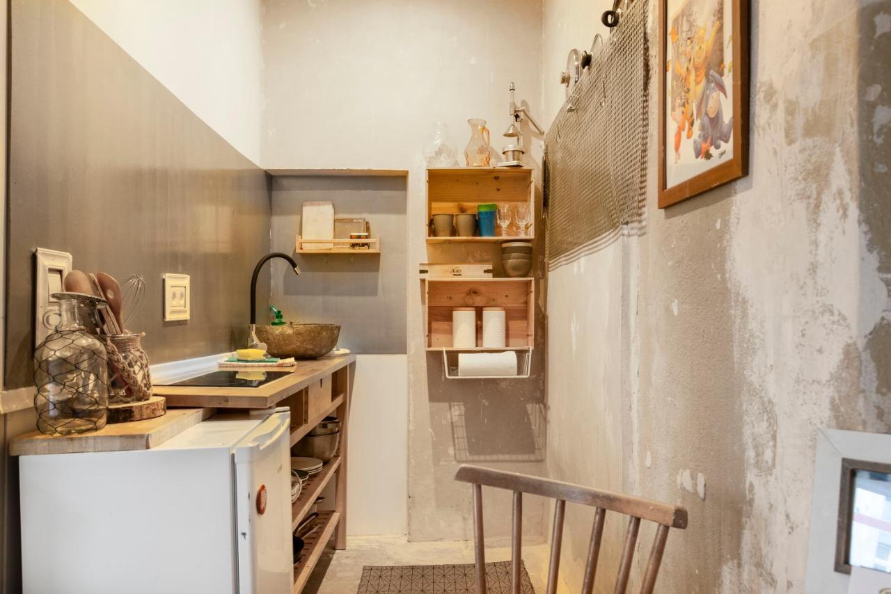 Avoid The Crowd - Industrial Studio Appartement *